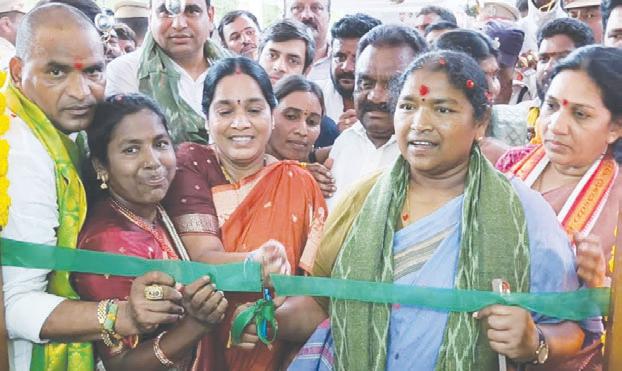 మహిళా సాధికారతే తెలంగాణ అభివృద్ధికి బలమైన పునాది