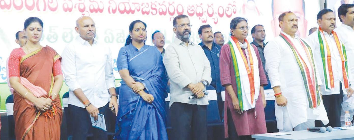 ప్రజాస్వామ్య పరిరక్షణకు ప్రతి ఓటు కీలకం