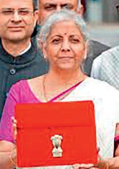 विकसित भारत का लक्ष्य पाने निजी निवेश बढ़ाने की जरूरत: आर्थिक समीक्षा