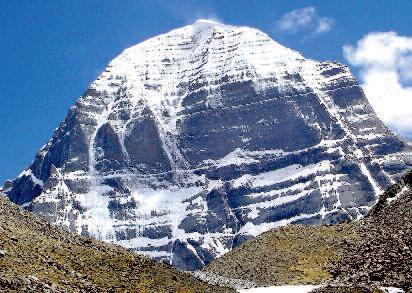 धरती की सबसे रहस्यमयी जगह जिसे आज तक किसी ने नहीं देखा