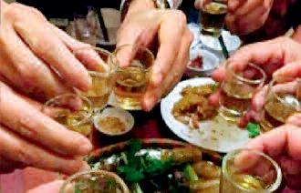 घर की पार्टी के लिए 10, शादी ब्याह के लिए 15 और बड़े कार्यक्रमों में पिलाने के लगेंगे 30 हजार