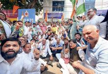 ईडी की चार्जशीट के खिलाफ कांग्रेस का देशव्यापी प्रदर्शन, हिरासत में लिए गए नेता