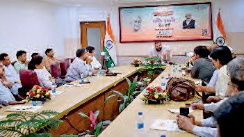 खादी और ग्रामोद्योग आयोग का कारोबार 1 लाख 70 हजार करोड़ रुपए के पार