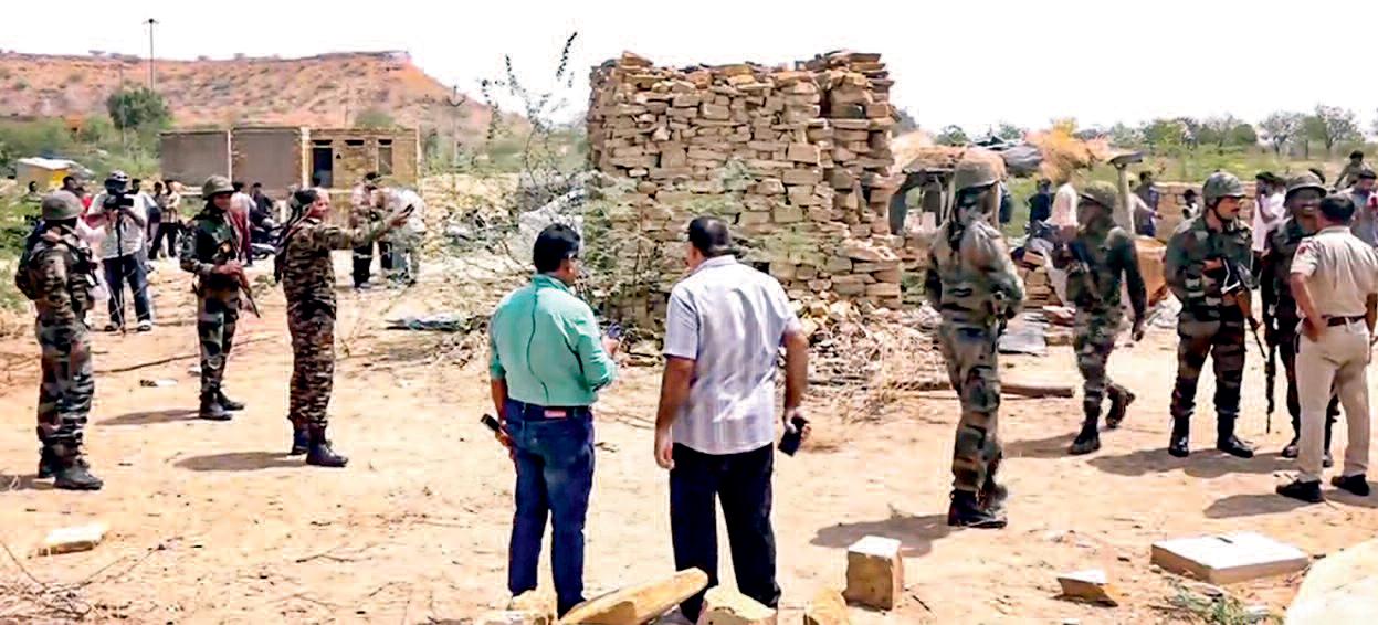 तुर्किये के ड्रोन से पाक का अटैक, ठिकानों पर हमला, सब नाकाम, जंग के हालात 36