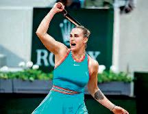 फ्रेंच ओपन : पहली बार फाइनल में सबालेका, स्वियाटेक बाहर