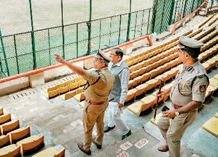 आरसीबी-केसीए पर केस दर्ज, पुलिस कमिश्नर समेत कई अफसर सस्पेंड