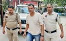 महिला को लेकर नशे में घूम रहे कार सवार व्यापारी ने तीन युवकों को मारी टक्कर, एक की मौत