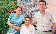 मूक बधिर बेटी गौरांशी को पिता ने दिए हौंसलों के पंख, बना दिया वर्ल्ड चैंपियन