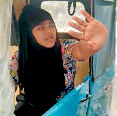 हाइटेक नकलः जशपुर से कार से पहुंची थी युवतियां, गिरोह ने की मदद