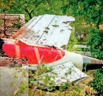 अहमदाबाद विमान हादसे के 4 दिन बाद 112 पायलट अचानक हुए थे बीमार, ली थी छुट्टी