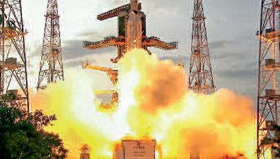 'बाहुबली' पर सवार स्पेस चला निसार, करेगा धरती की निगरानी