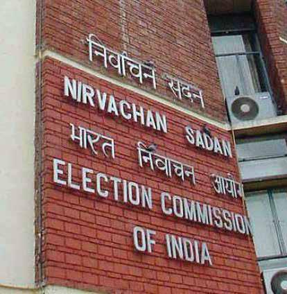 AAP files complaint against BJP for spreading misinfo on Delhi roads