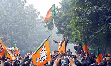 Poll fever grips Capital as bigwigs file nominations