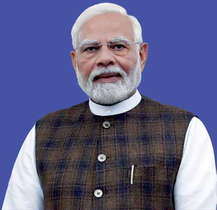 Maha Kumbh: Prez Murmu Takes Holy Dip at Sangam