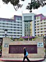 Media curbs at Delhi Secretariat & schools to be eased under BJP