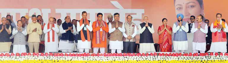 DELHI'S 4TH WOMAN CM Rekha Gupta takes charge with grand oath