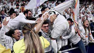 UCL: Diaz double puts Real in driver's seat