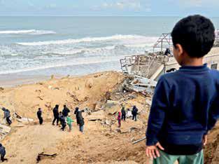 Israeli attacks on Gaza result in 32 deaths, mostly women & children