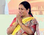 CM Meets Officials Of Govt Hosps, Reviews Emergency Preparedness