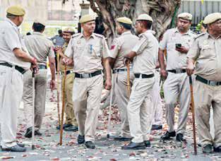 Gurugram man held for defrauding over 100 using fake Army ID online