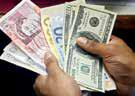 Forex Stocks Up $6.992 Billion to $692.721 Billion