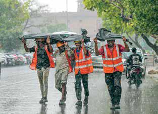 IMD clears Delhi's cloud seeding pilot project; flights to take off once suitable clouds form