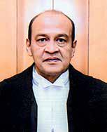 SC Panel Trashes Judge's Conspiracy Theory, Asks Why No Police Complaint Filed