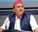 Akhilesh promises free power, iPads and pension if SP returns to power