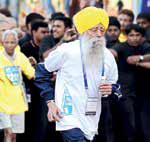 Fauja Singh, world's oldest marathon runner, dies