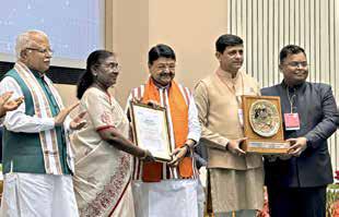 Indore Crowned Cleanest City Title for 8th Consecutive Year; MP Dominates Swachh Survekshan Awards