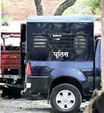 Fake raid: Police apprehends trio who posed as CBI officials, looted Rs 3 lakh