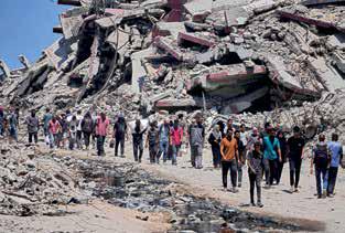 'Israeli tanks, snipers opened fire on crowd seeking aid in Gaza'