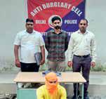 E-commerce company staffer arrested for stealing mobile phones