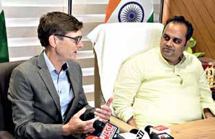 Devi e-bus wins global praise, Oslo explores model