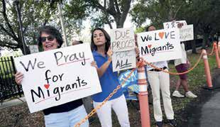 US Judge Issues Order Blocking Effort to Expand Migrants' Speedy Deportations