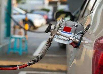 Reliance BP & BPCL to jointly sell city gas, CNG
