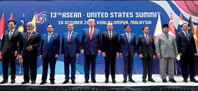 Malaysian PM calls for dialogue over coercion at ASEAN’s East Asia summit
