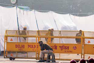 Blast leaves traders rattled despite reopening of mkts