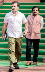 Gujarat ‘sinking’: Rahul flags ‘drugs menace, farmers plight’