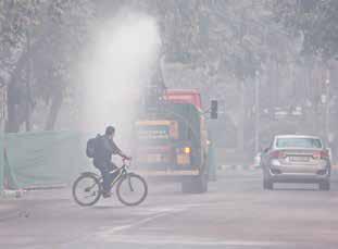 Delhi’s air quality remains ‘very poor’
