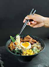 SLOW- BREWED CHICKEN RAMEN