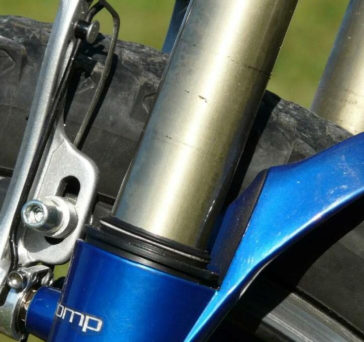 The end of the shock absorber