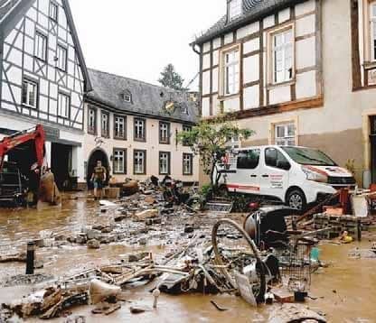 Death toll in German floods rises to at least 81