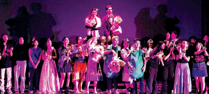 When science blooms on stage