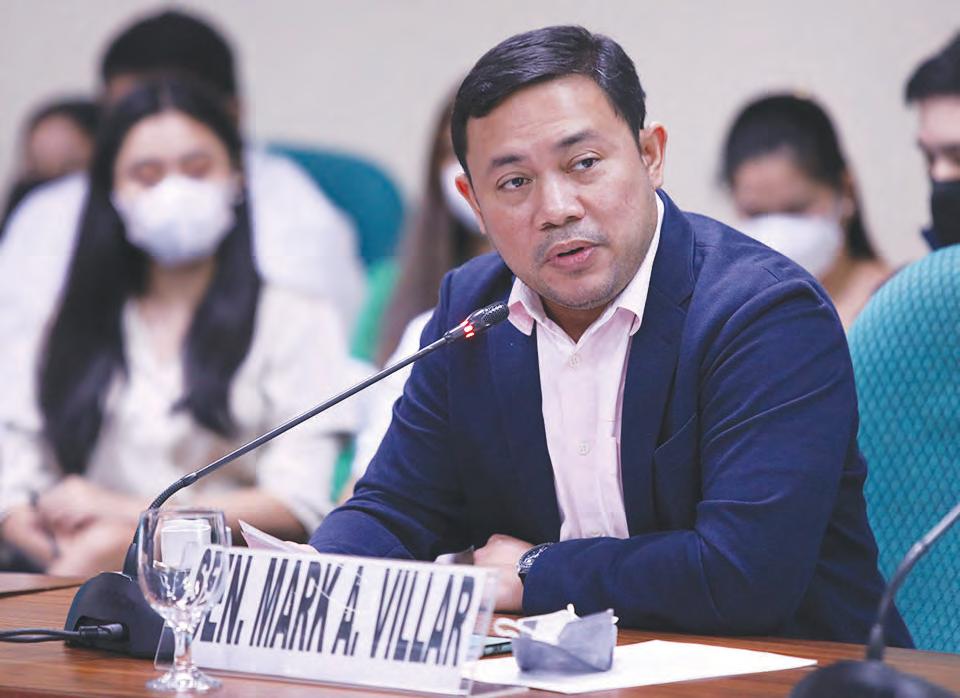 Villar pushes Magna Carta of Commuters to address public transportation struggles