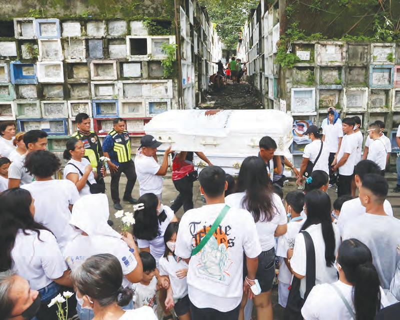 PNP: Be alert vs common crimes during 'Undas'