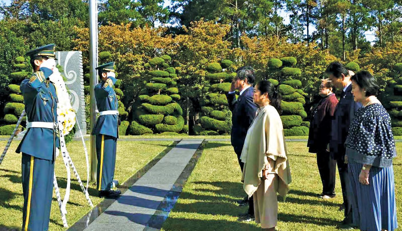 Marcos back from 'fruitful' APEC participation