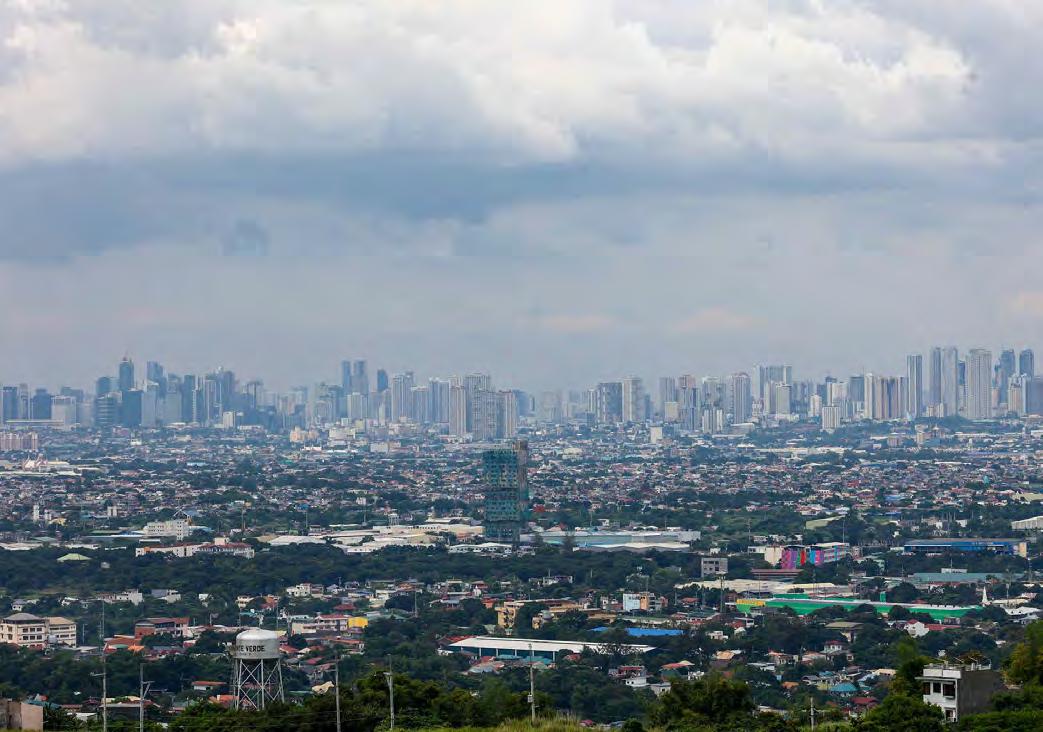 Marcos places gov't on full alert for 'Uwan'