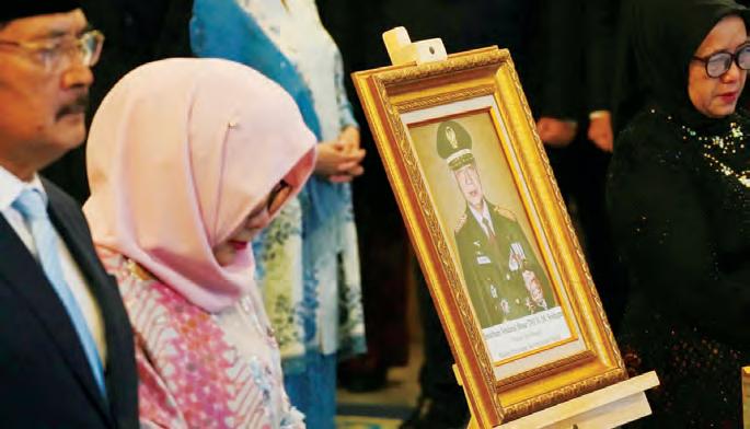 Indonesia declares Suharto national hero