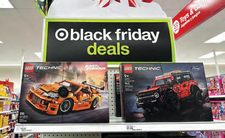 US retailers about to see if Black Friday benefits from holiday halo effect